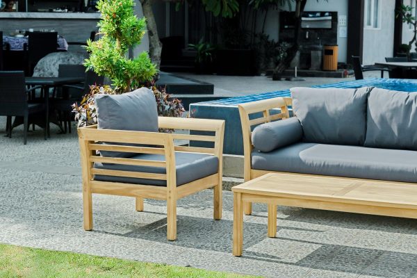 Daybed with 135cm Coffee Table - Image 3